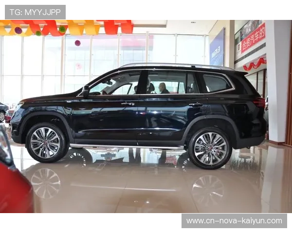 17.88万！体验荣威RX8：中大型7座SUV，2.0T引擎+6AT，后驱设计